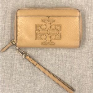 Tory Burch Robinson Continental Wallet